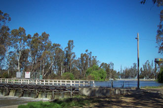 On close proximity to the Cohuna Golf Course and Township.