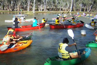 Events at Cohuna Visitors are invited to participate in country and regional events found in and around Cohuna.
