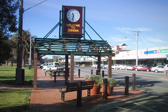 Cohuna entertainment, food, restaurants, beauty services, retail stores and more.